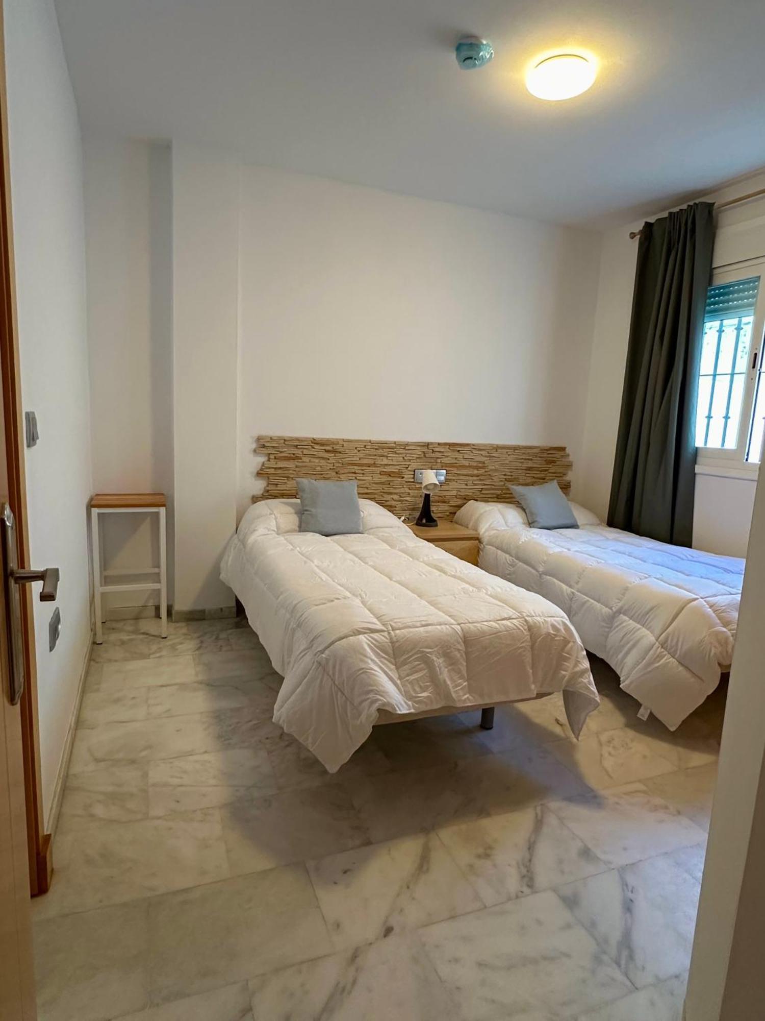 Apartahotel Dona Reyes Chipiona Esterno foto